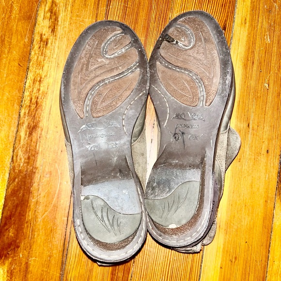 Patagonia Addie Ruffle Bootie Shoe Slouch Leather Peat Brown Outdoor Slip On - Picture 5 of 5